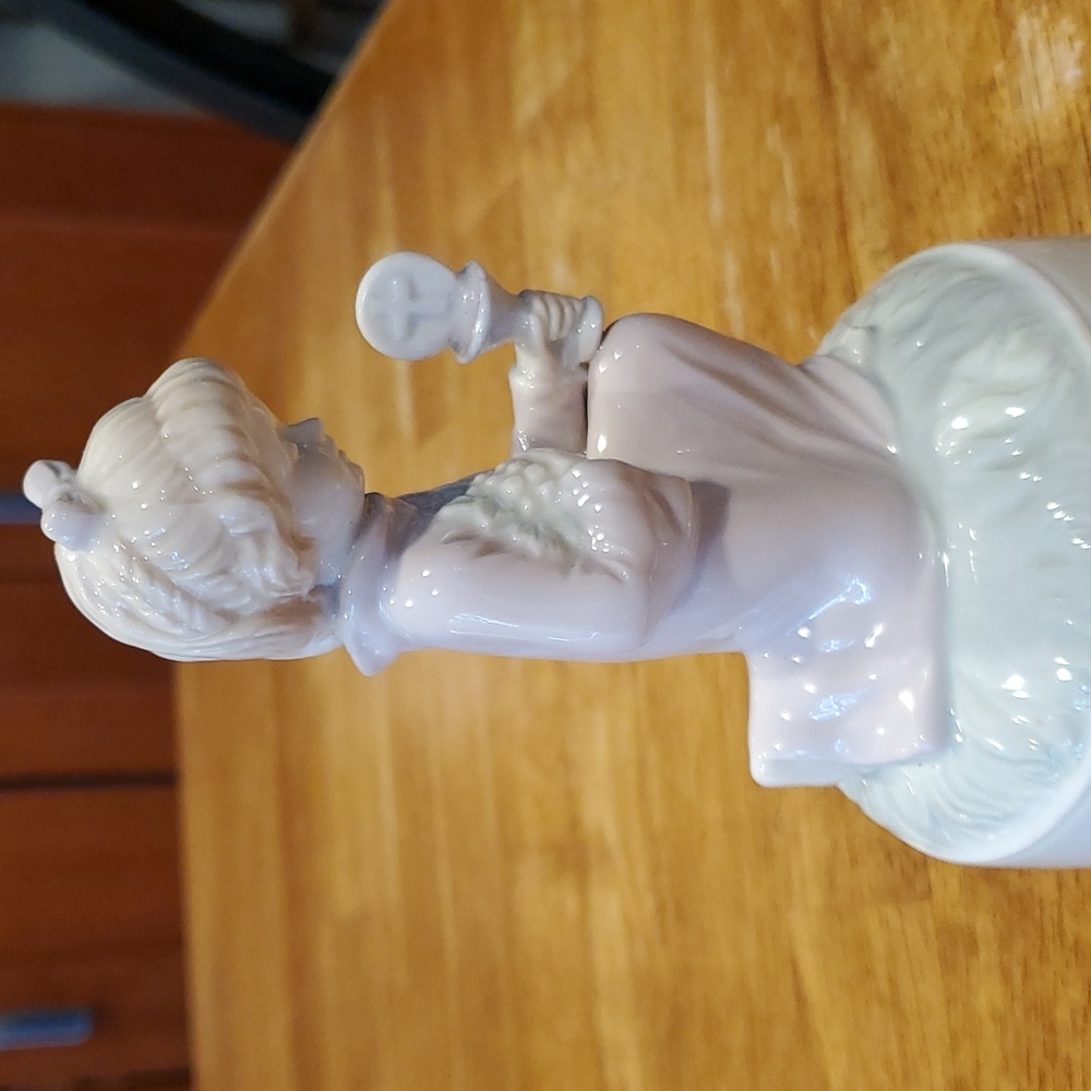 First Communion Musical Figurine - Picture 3 of 6